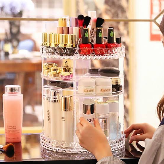 360° Rotating Makeup Organizer